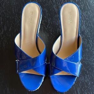 Michael michael lots blue wedge shoes